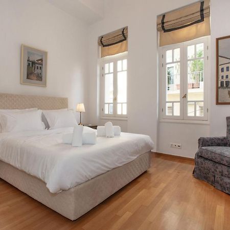 Neoclassical Apartment Close To Syntagma-Plaka By Ghh เอเธนส์ ภายนอก รูปภาพ