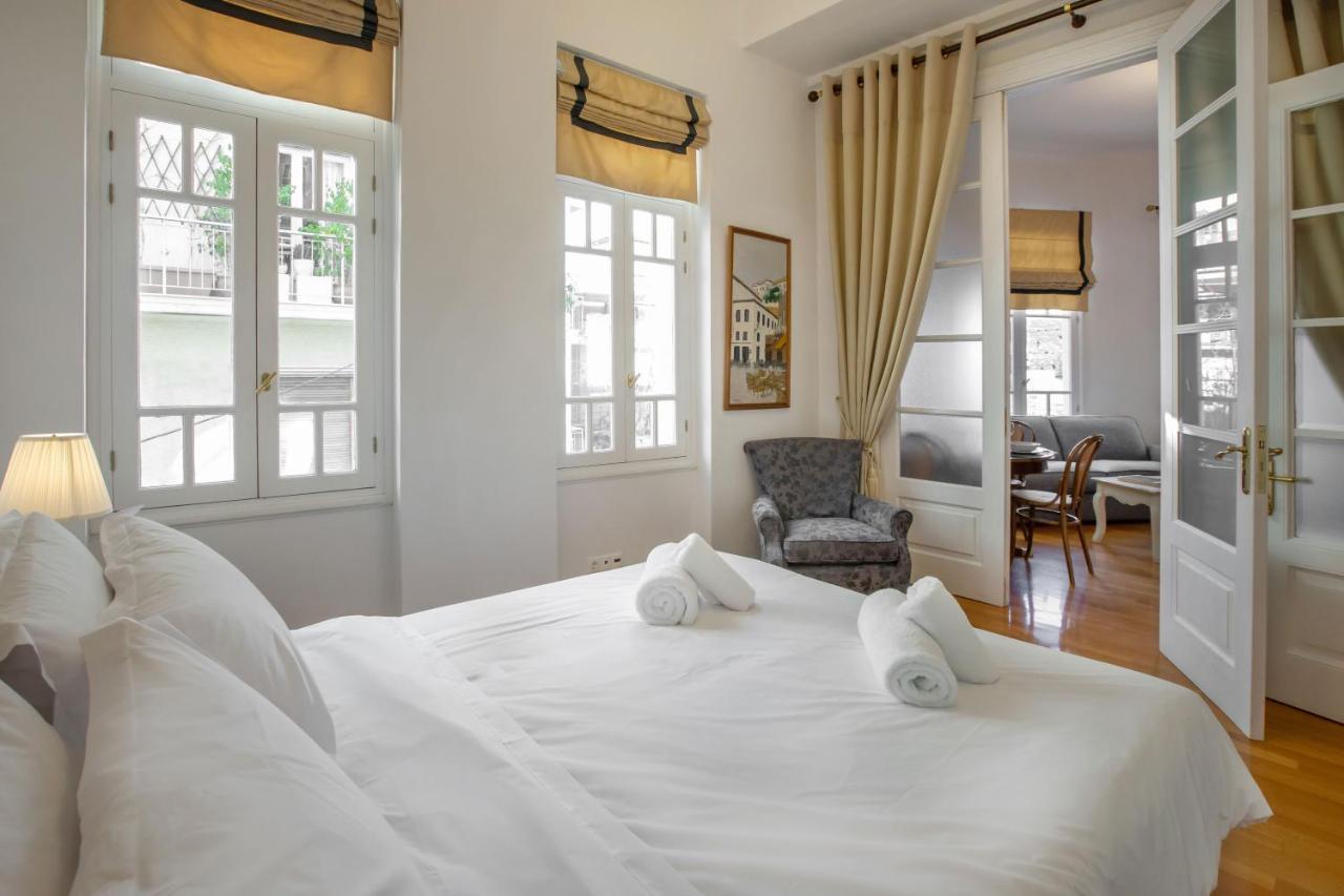 Neoclassical Apartment Close To Syntagma-Plaka By Ghh เอเธนส์ ภายนอก รูปภาพ