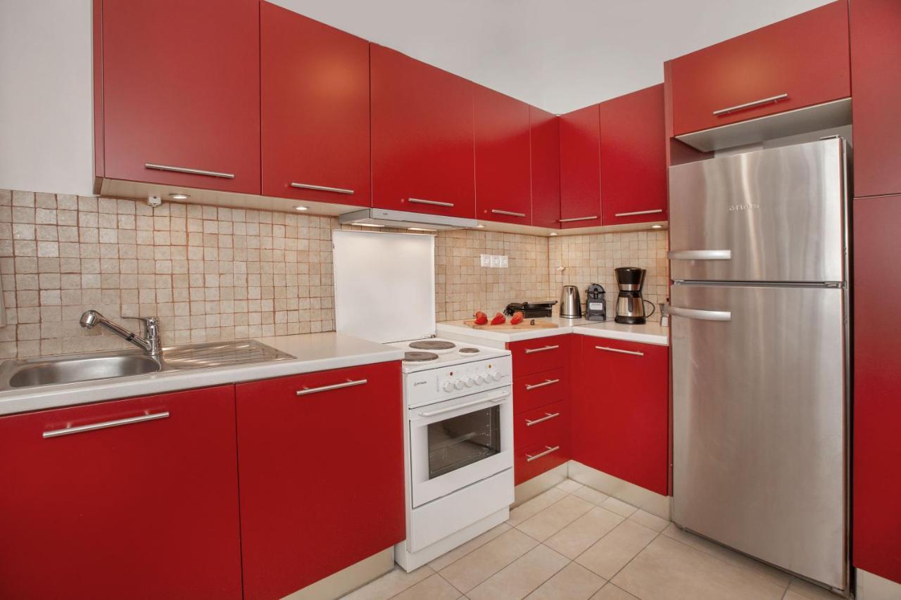 Neoclassical Apartment Close To Syntagma-Plaka By Ghh เอเธนส์ ภายนอก รูปภาพ